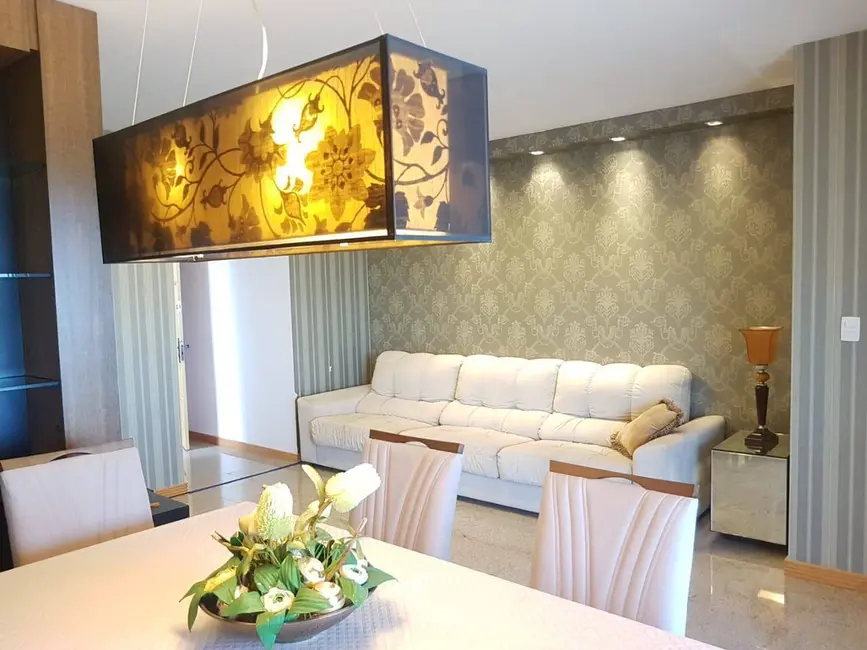 Apartamento com 3 quartos à venda e para alugar, 120m2 em Centro, Balneario Camboriu - SC - imagem 2 Foto 2 de Apartamento com 3 quartos à venda e para alugar, 120m2 em Centro, Balneario Camboriu - SC