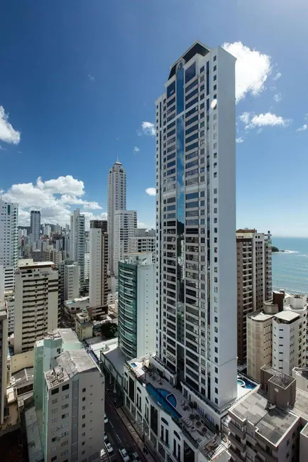 Foto 1 de Apartamento com 3 quartos à venda, 400m2 em Centro, Balneario Camboriu - SC