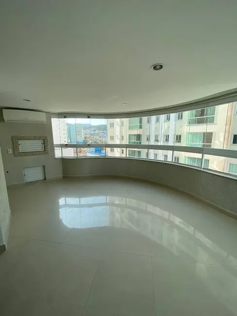 Foto 3 de Apartamento com 3 quartos à venda, 99m2 em Pioneiros, Balneario Camboriu - SC