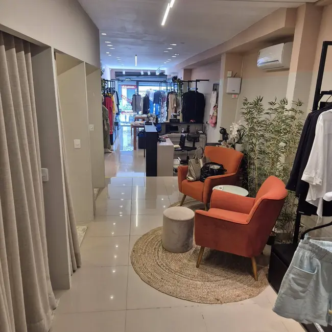 Foto 1 de Loja à venda, 66m2 em Alto da Rua XV, Curitiba - PR