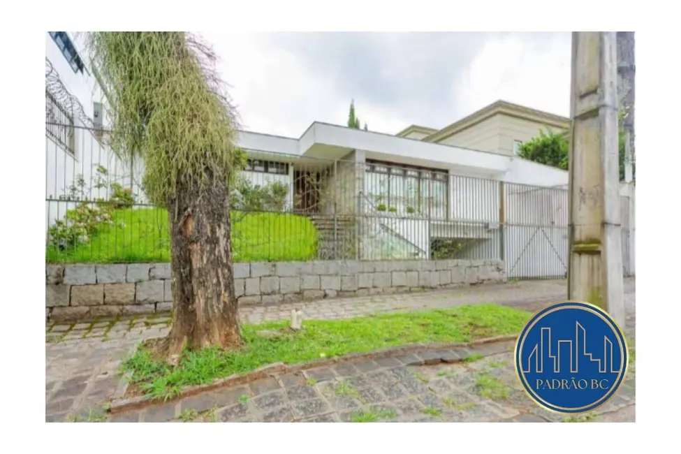 Sala Comercial para alugar, 450m2 em Centro, Curitiba - PR - imagem 2 Foto 2 de Sala Comercial para alugar, 450m2 em Centro, Curitiba - PR