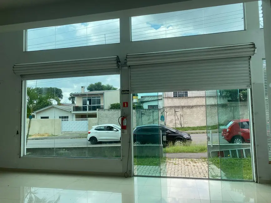 Loja para alugar, 250m2 em Capão Raso, Curitiba - PR - imagem 2 Foto 2 de Loja para alugar, 250m2 em Capão Raso, Curitiba - PR