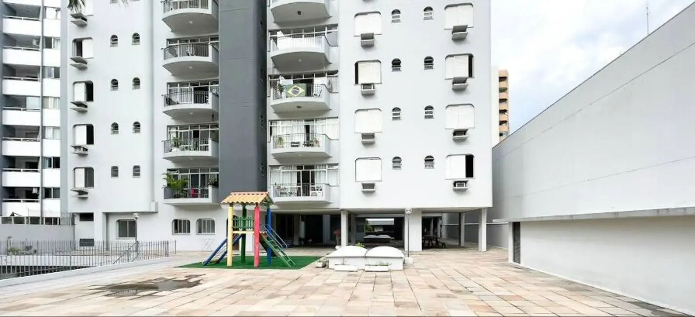 Apartamento com 3 quartos à venda, 221m2 em Centro, Blumenau - SC - imagem 3 Foto 3 de Apartamento com 3 quartos à venda, 221m2 em Centro, Blumenau - SC