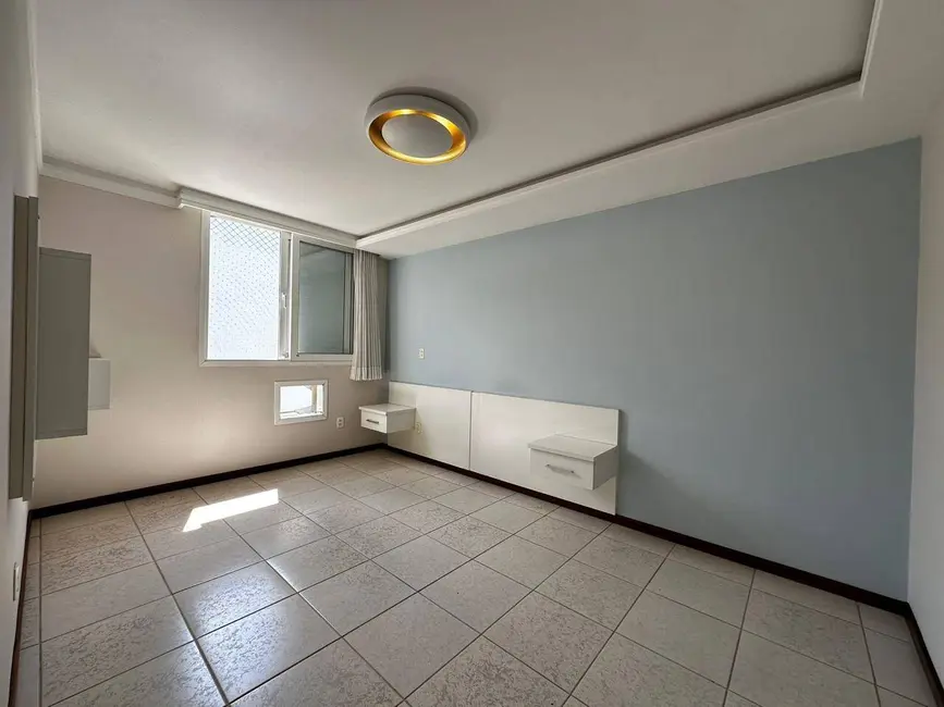 Apartamento com 3 quartos à venda, 221m2 em Centro, Blumenau - SC - imagem 8 Foto 8 de Apartamento com 3 quartos à venda, 221m2 em Centro, Blumenau - SC