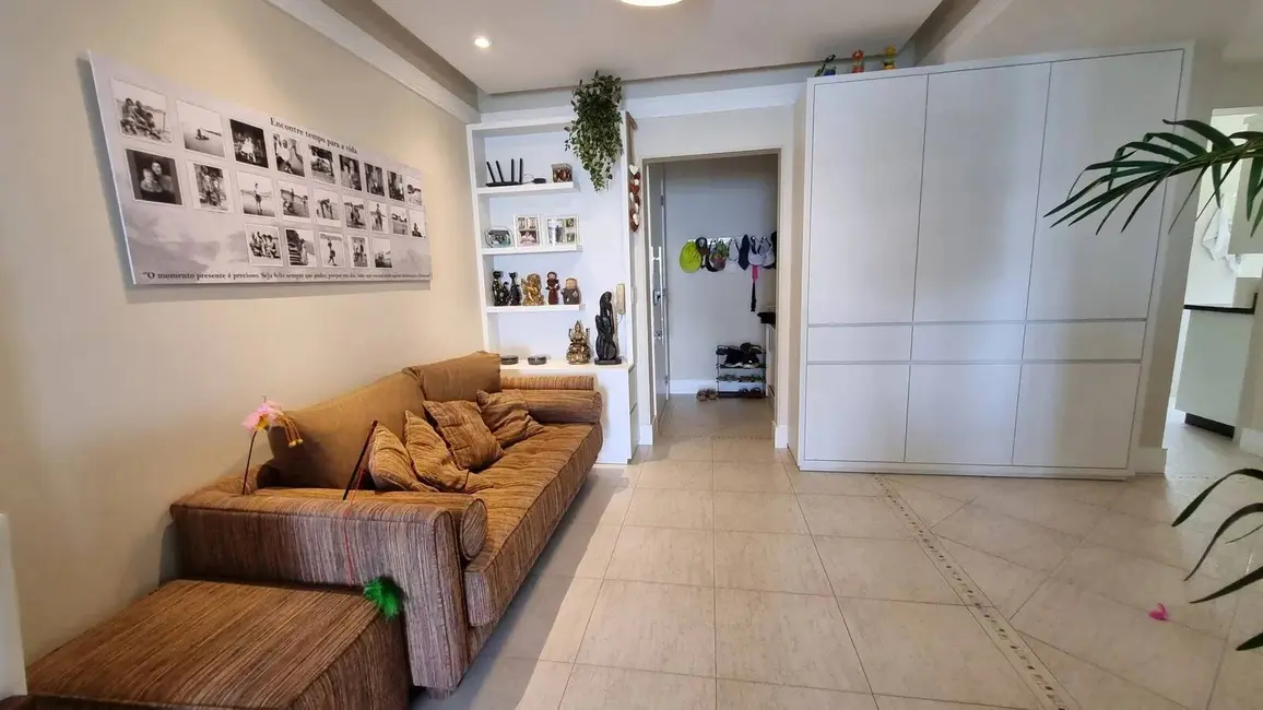 Foto 3 de Apartamento com 4 quartos à venda, 156m2 em Balneario Camboriu - SC
