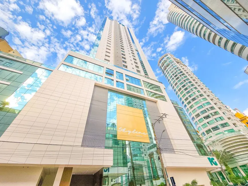 Apartamento com 4 quartos à venda, 151m2 em Pioneiros, Balneario Camboriu - SC - imagem 2 Foto 2 de Apartamento com 4 quartos à venda, 151m2 em Pioneiros, Balneario Camboriu - SC