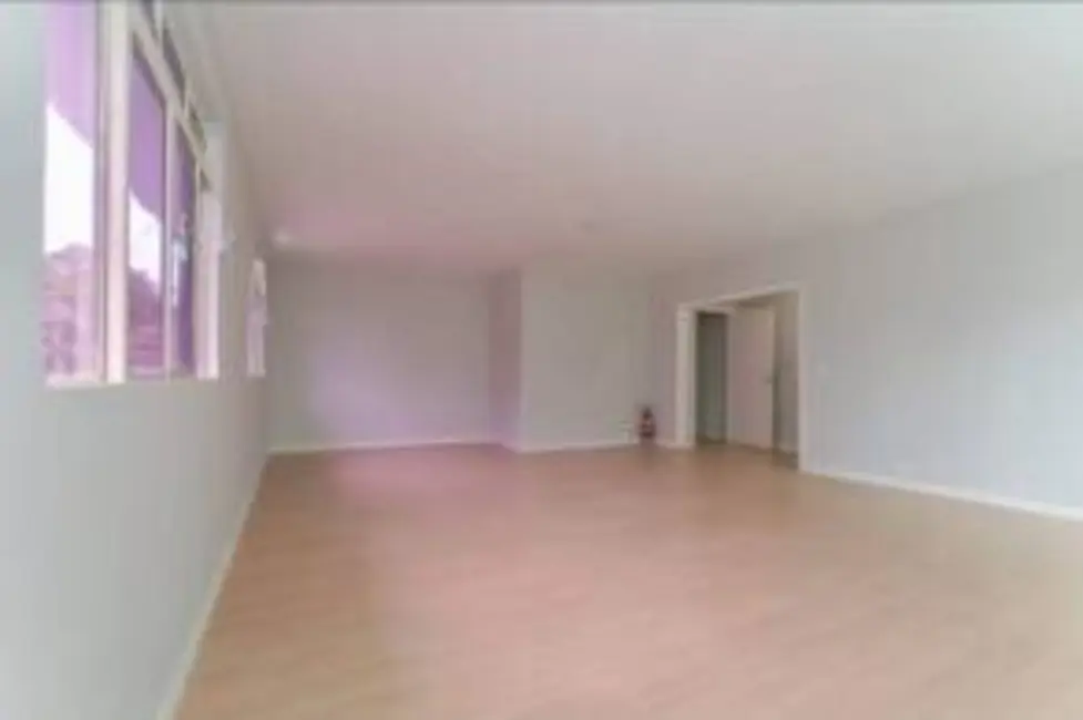 Sala Comercial para alugar, 190m2 em Alto da Rua XV, Curitiba - PR - imagem 6 Foto 6 de Sala Comercial para alugar, 190m2 em Alto da Rua XV, Curitiba - PR