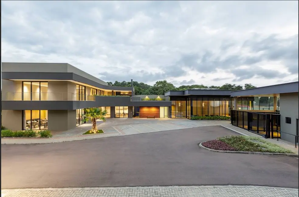 Foto 23 de Casa à venda, 400m2 em Curitiba - PR