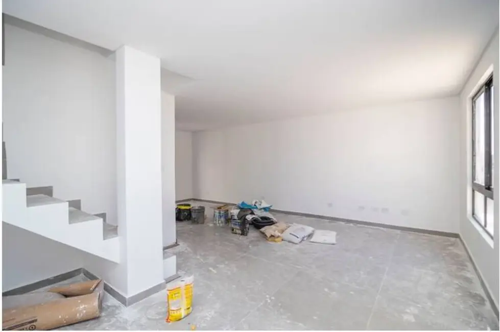 Casa com 3 quartos à venda, 90m2 em Xaxim, Curitiba - PR - imagem 8 Foto 8 de Casa com 3 quartos à venda, 90m2 em Xaxim, Curitiba - PR