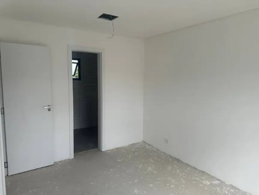 Foto 8 de Casa com 3 quartos à venda, 101m2 em Lindóia, Curitiba - PR