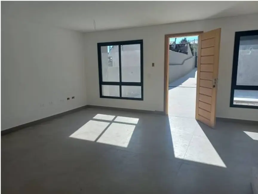 Casa com 3 quartos à venda, 101m2 em Xaxim, Curitiba - PR - imagem 9 Foto 9 de Casa com 3 quartos à venda, 101m2 em Xaxim, Curitiba - PR