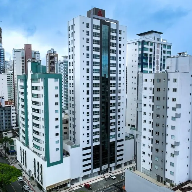 Foto 1 de Apartamento com 4 quartos à venda, 132m2 em Centro, Balneario Camboriu - SC