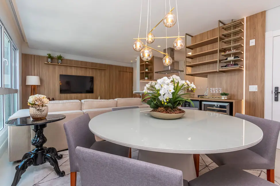 Apartamento com 4 quartos à venda, 132m2 em Centro, Balneario Camboriu - SC - imagem 9 Foto 9 de Apartamento com 4 quartos à venda, 132m2 em Centro, Balneario Camboriu - SC