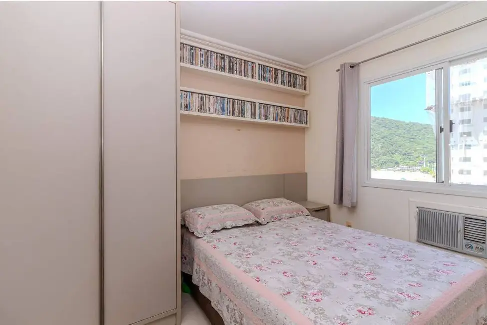 Apartamento com 2 quartos para alugar, 70m2 em Centro, Balneario Camboriu - SC - imagem 6 Foto 6 de Apartamento com 2 quartos para alugar, 70m2 em Centro, Balneario Camboriu - SC
