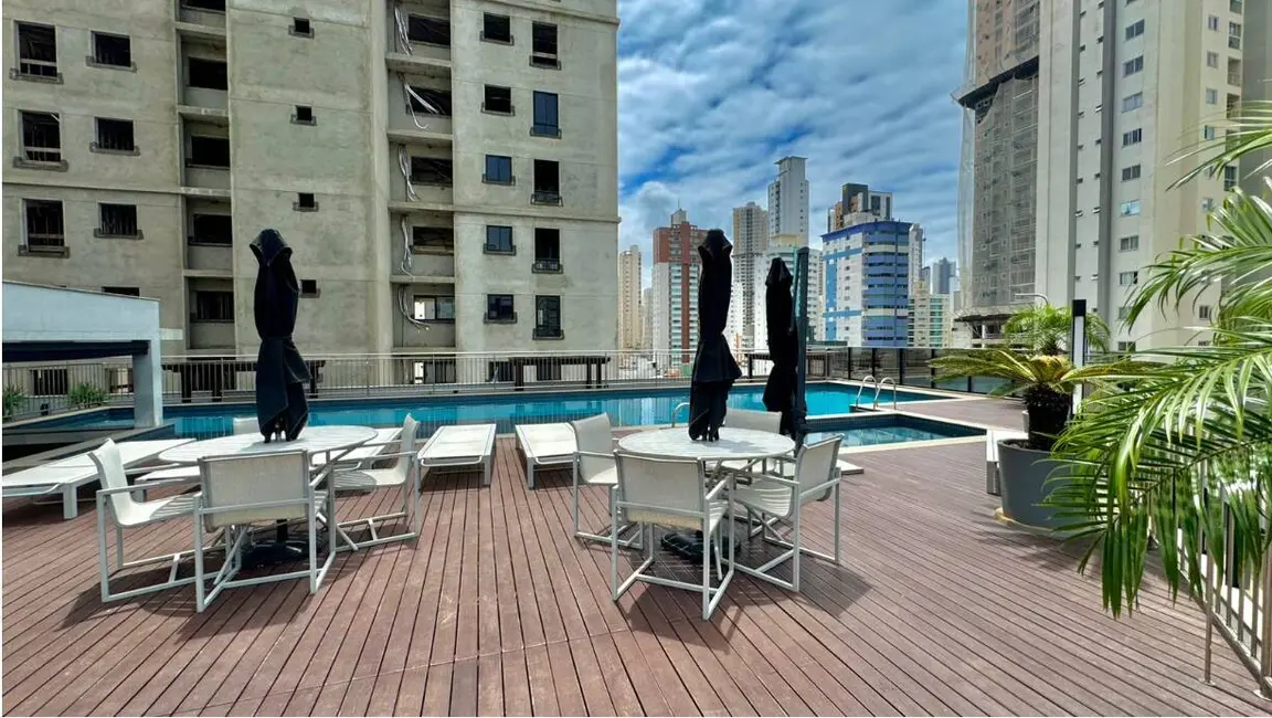 Apartamento para alugar, 130m2 em Centro, Balneario Camboriu - SC - imagem 4 Foto 4 de Apartamento para alugar, 130m2 em Centro, Balneario Camboriu - SC