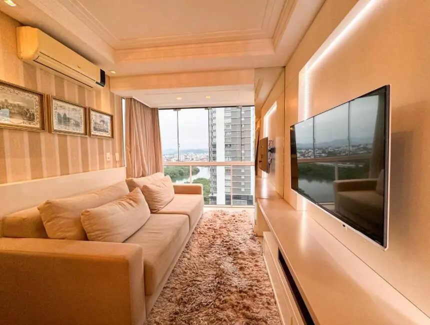 Apartamento com 2 quartos à venda, 74m2 em Centro, Balneario Camboriu - SC - imagem 1 Foto 1 de Apartamento com 2 quartos à venda, 74m2 em Centro, Balneario Camboriu - SC