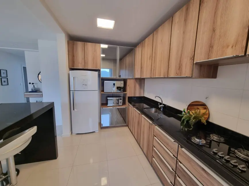 Foto 9 de Apartamento com 2 quartos à venda, 125m2 em Pioneiros, Balneario Camboriu - SC