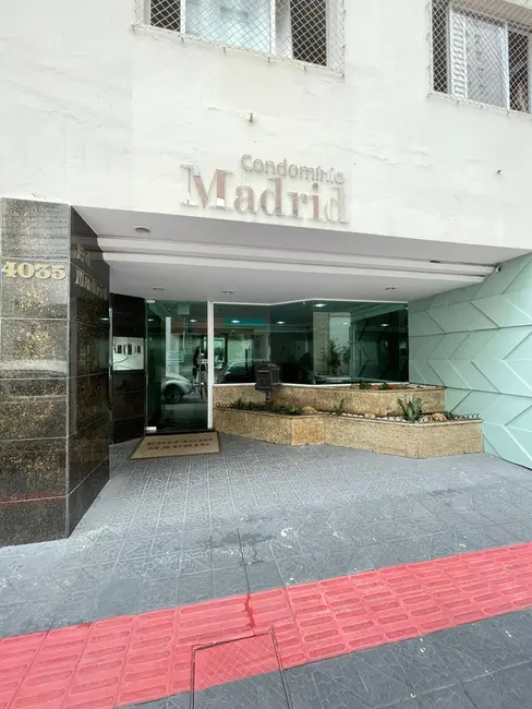 Foto 1 de Apartamento com 3 quartos à venda, 205m2 em Centro, Balneario Camboriu - SC