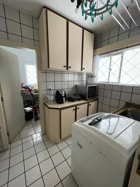 Apartamento com 2 quartos à venda, 100m2 em Centro, Balneario Camboriu - SC - imagem 6 Foto 6 de Apartamento com 2 quartos à venda, 100m2 em Centro, Balneario Camboriu - SC