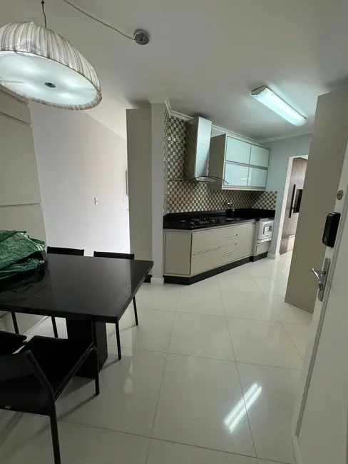 Apartamento com 3 quartos à venda, 144m2 em Centro, Balneario Camboriu - SC - imagem 7 Foto 7 de Apartamento com 3 quartos à venda, 144m2 em Centro, Balneario Camboriu - SC