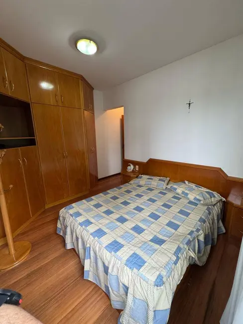 Apartamento com 3 quartos para alugar, 90m2 em Centro, Balneario Camboriu - SC - imagem 5 Foto 5 de Apartamento com 3 quartos para alugar, 90m2 em Centro, Balneario Camboriu - SC