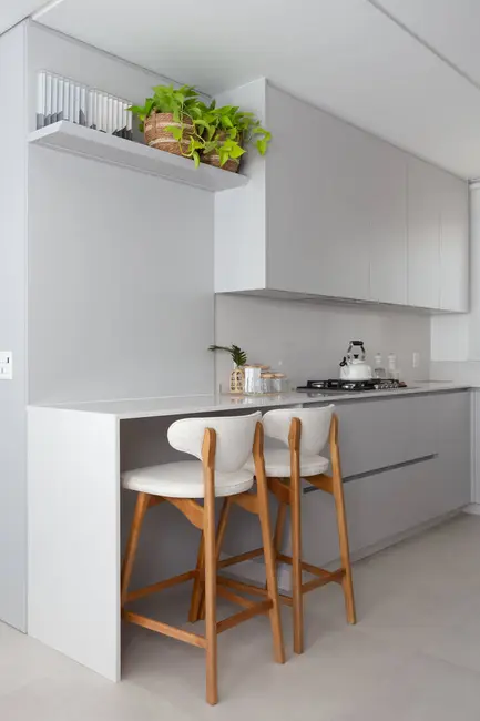 Apartamento com 3 quartos para alugar, 122m2 em Centro, Balneario Camboriu - SC - imagem 9 Foto 9 de Apartamento com 3 quartos para alugar, 122m2 em Centro, Balneario Camboriu - SC