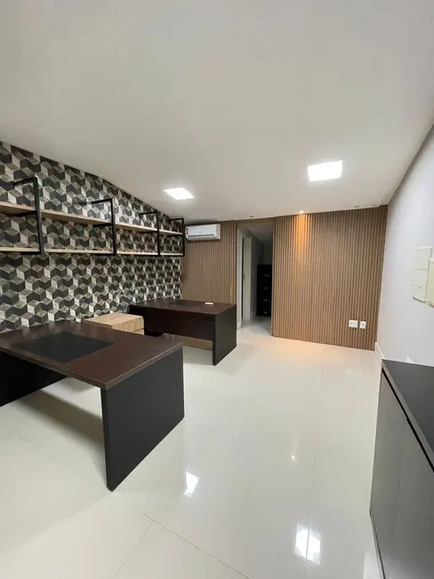 Sala Comercial para alugar, 59m2 em Centro, Balneario Camboriu - SC - imagem 8 Foto 8 de Sala Comercial para alugar, 59m2 em Centro, Balneario Camboriu - SC