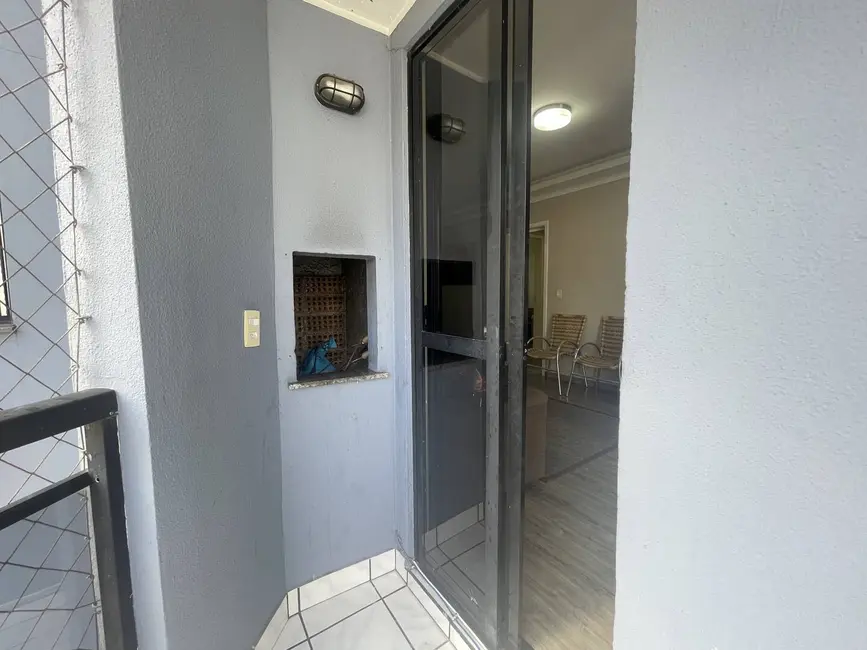 Apartamento com 3 quartos para alugar, 100m2 em Centro, Balneario Camboriu - SC - imagem 3 Foto 3 de Apartamento com 3 quartos para alugar, 100m2 em Centro, Balneario Camboriu - SC
