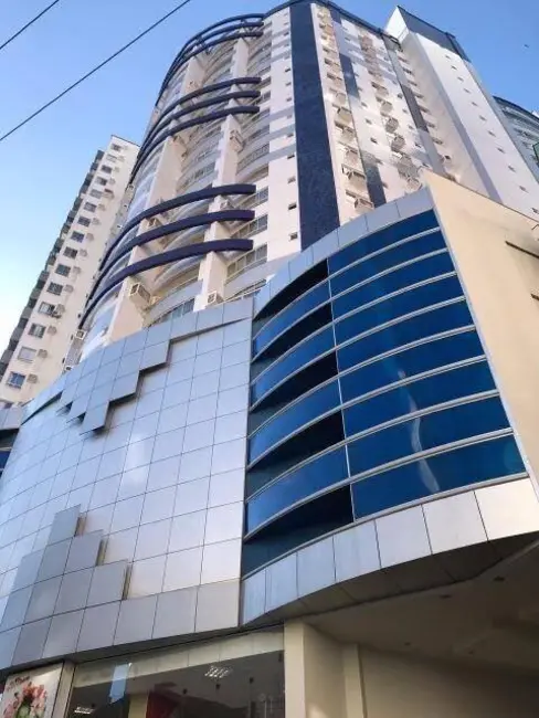 Foto 1 de Apartamento com 4 quartos para alugar, 106m2 em Centro, Balneario Camboriu - SC