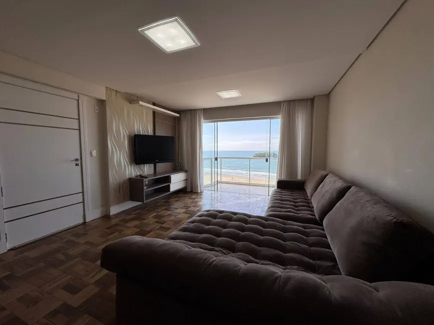 Apartamento com 3 quartos para alugar, 182m2 em Centro, Balneario Camboriu - SC - imagem 7 Foto 7 de Apartamento com 3 quartos para alugar, 182m2 em Centro, Balneario Camboriu - SC