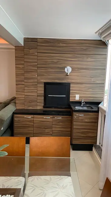 Apartamento com 3 quartos para alugar, 113m2 em Centro, Balneario Camboriu - SC - imagem 3 Foto 3 de Apartamento com 3 quartos para alugar, 113m2 em Centro, Balneario Camboriu - SC