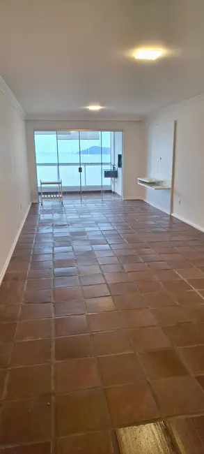 Apartamento com 4 quartos para alugar, 148m2 em Centro, Balneario Camboriu - SC - imagem 2 Foto 2 de Apartamento com 4 quartos para alugar, 148m2 em Centro, Balneario Camboriu - SC