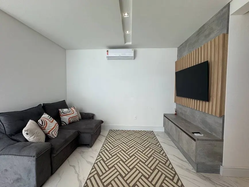 Foto 5 de Apartamento com 3 quartos para alugar, 109m2 em Itajai - SC