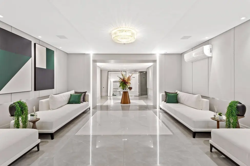 Apartamento com 3 quartos para alugar, 139m2 em Centro, Balneario Camboriu - SC - imagem 7 Foto 7 de Apartamento com 3 quartos para alugar, 139m2 em Centro, Balneario Camboriu - SC