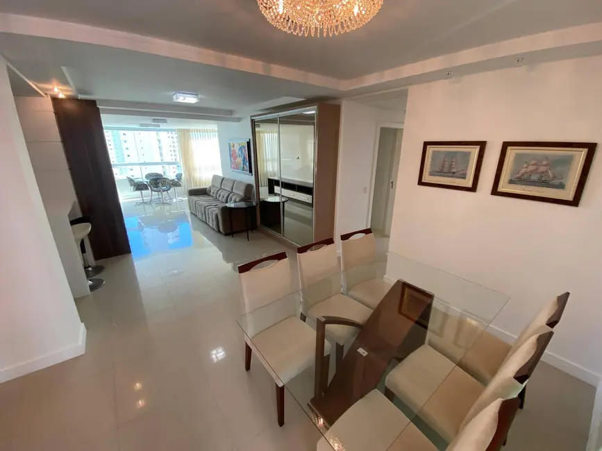 Apartamento com 3 quartos para alugar, 139m2 em Pioneiros, Balneario Camboriu - SC - imagem 7 Foto 7 de Apartamento com 3 quartos para alugar, 139m2 em Pioneiros, Balneario Camboriu - SC