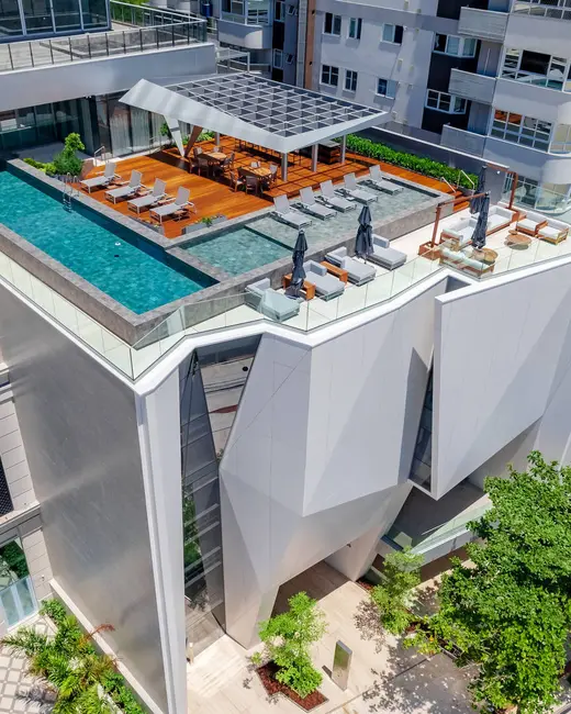 Foto 3 de Apartamento com 4 quartos para alugar, 248m2 em Centro, Balneario Camboriu - SC