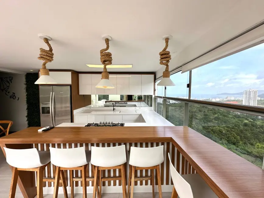 Foto 5 de Cobertura com 1 quarto para alugar, 140m2 em Fazendinha, Itajai - SC