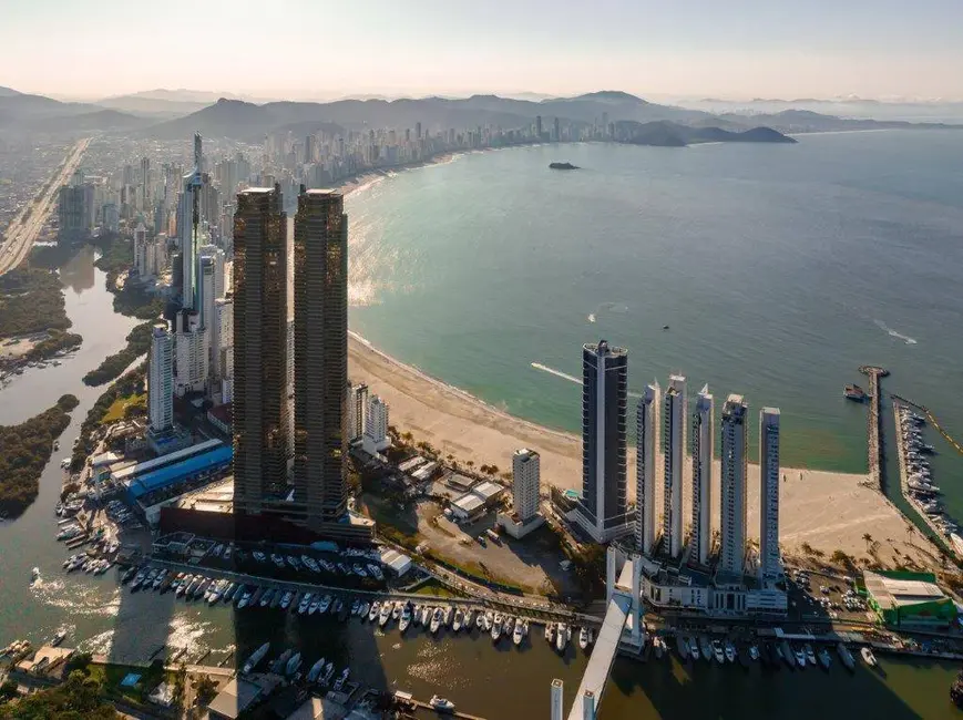 Foto 7 de Apartamento com 4 quartos à venda, 261m2 em Centro, Balneario Camboriu - SC