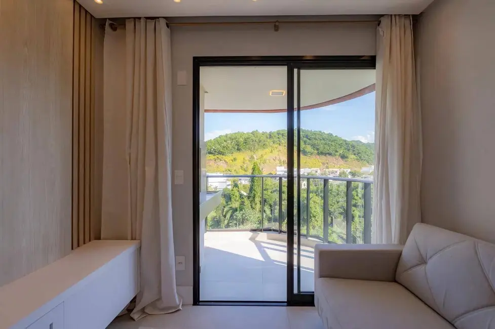 Foto 9 de Apartamento com 2 quartos à venda, 62m2 em Itajai - SC