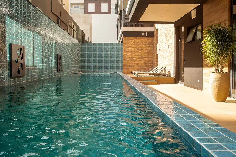 Apartamento com 3 quartos à venda, 122m2 em Mercês, Curitiba - PR - imagem 7 Foto 7 de Apartamento com 3 quartos à venda, 122m2 em Mercês, Curitiba - PR