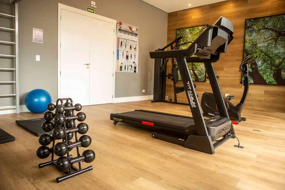 Apartamento com 3 quartos à venda, 122m2 em Mercês, Curitiba - PR - imagem 9 Foto 9 de Apartamento com 3 quartos à venda, 122m2 em Mercês, Curitiba - PR