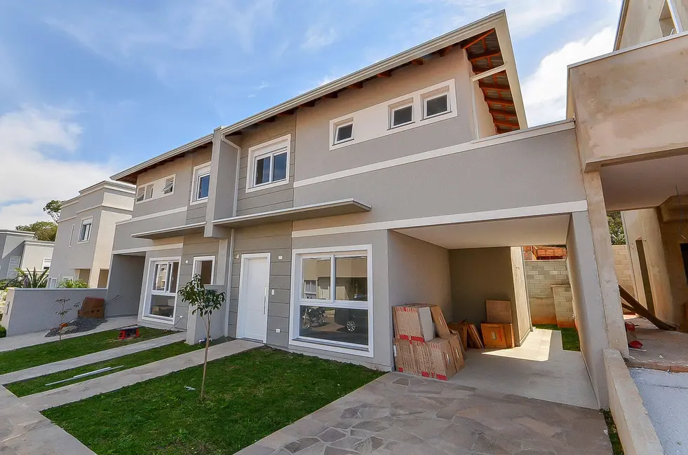 Foto 1 de Casa com 3 quartos à venda, 126m2 em Campo Comprido, Curitiba - PR