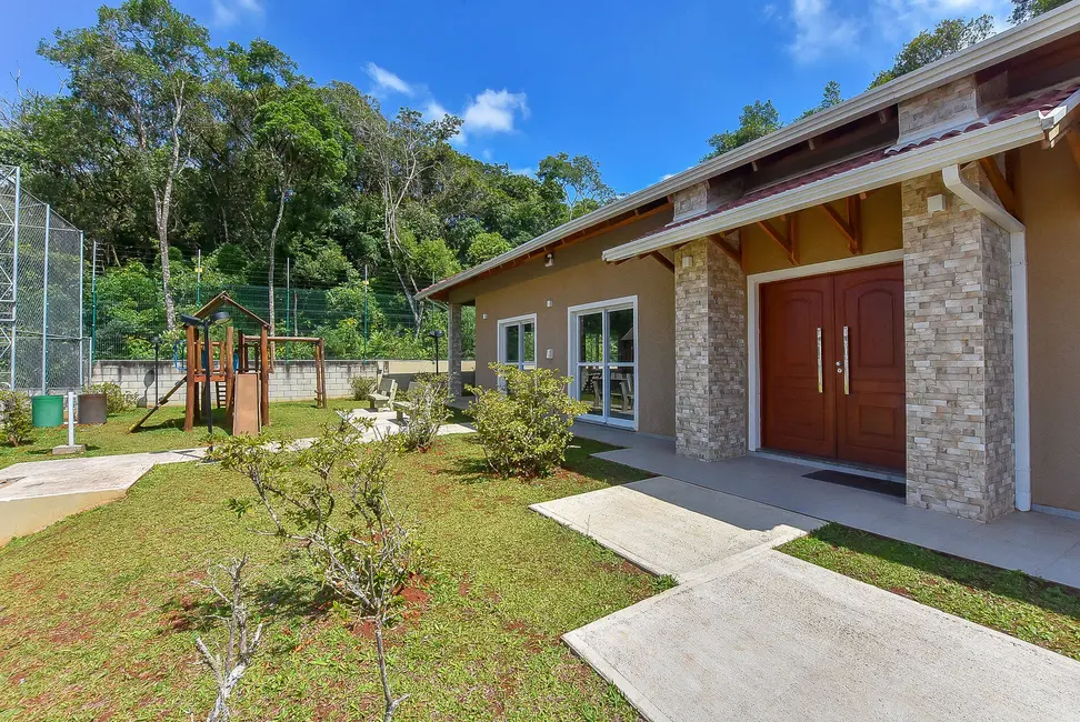 Foto 2 de Casa com 3 quartos à venda, 126m2 em Campo Comprido, Curitiba - PR