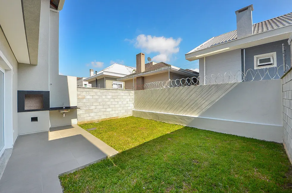 Casa com 3 quartos à venda, 122m2 em Xaxim, Curitiba - PR - imagem 4 Foto 4 de Casa com 3 quartos à venda, 122m2 em Xaxim, Curitiba - PR