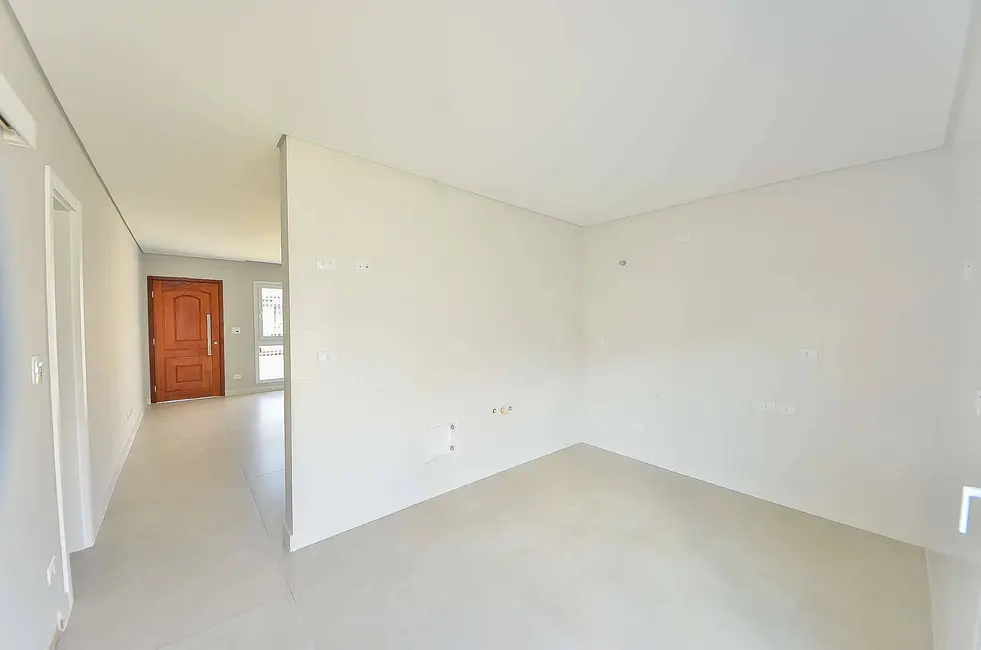 Casa com 3 quartos à venda, 122m2 em Xaxim, Curitiba - PR - imagem 5 Foto 5 de Casa com 3 quartos à venda, 122m2 em Xaxim, Curitiba - PR