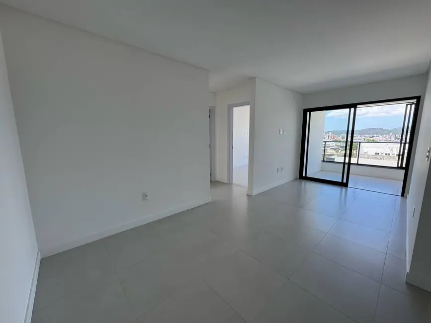 Apartamento com 2 quartos à venda, 70m2 em Estados, Balneario Camboriu - SC - imagem 6 Foto 6 de Apartamento com 2 quartos à venda, 70m2 em Estados, Balneario Camboriu - SC
