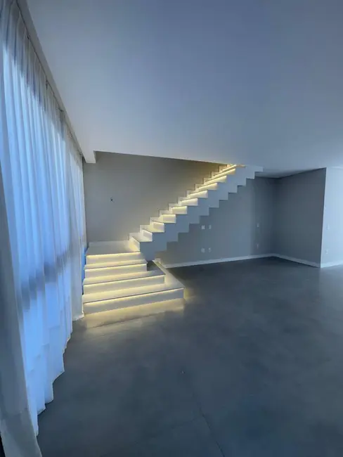 Foto 2 de Casa com 3 quartos à venda, 160m2 em São Francisco de Assis, Camboriu - SC