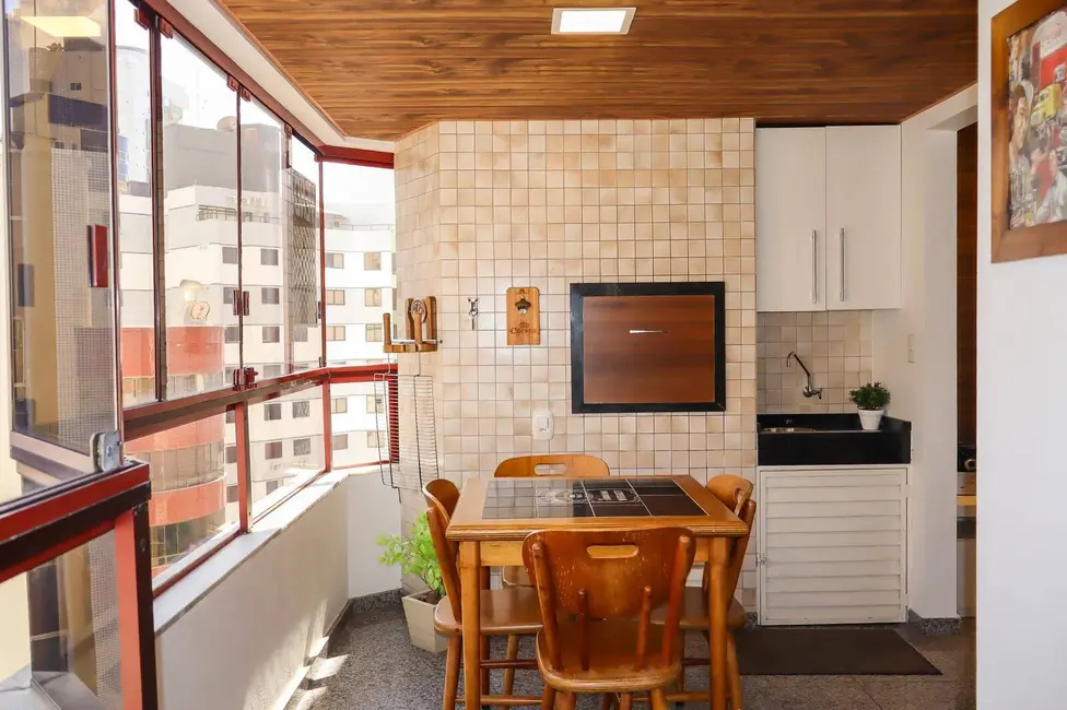 Apartamento com 3 quartos à venda, 160m2 em Centro, Balneario Camboriu - SC - imagem 6 Foto 6 de Apartamento com 3 quartos à venda, 160m2 em Centro, Balneario Camboriu - SC