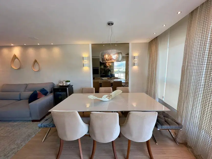 Foto 3 de Apartamento com 3 quartos à venda, 121m2 em Centro, Balneario Camboriu - SC