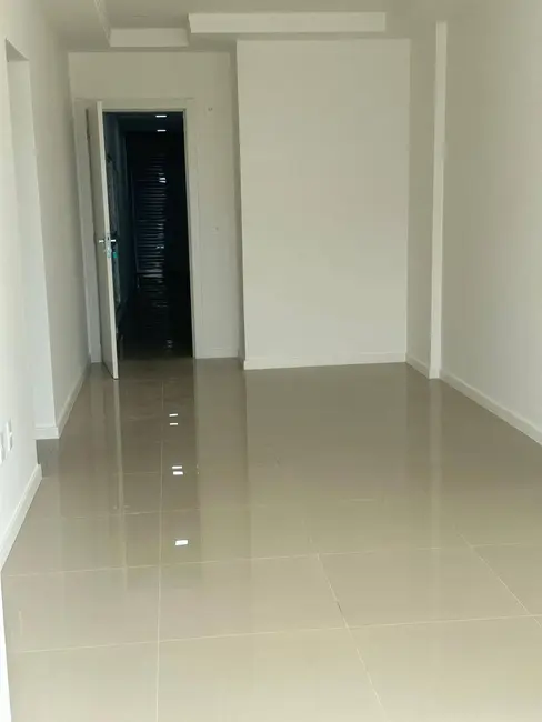 Foto 8 de Apartamento com 2 quartos à venda, 71m2 em Camboriu - SC